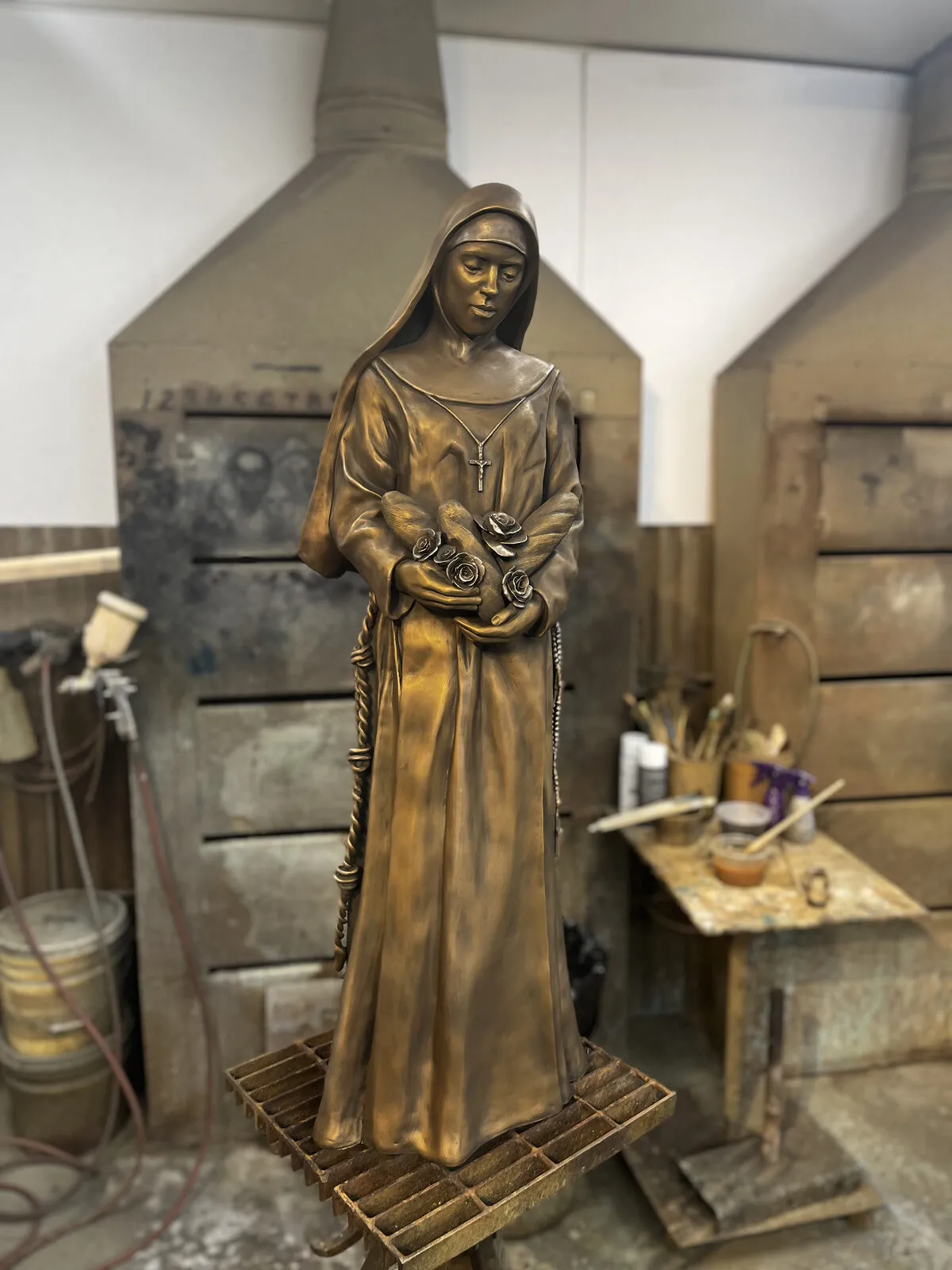 Bronze statue of Mother Anselma in the foundry